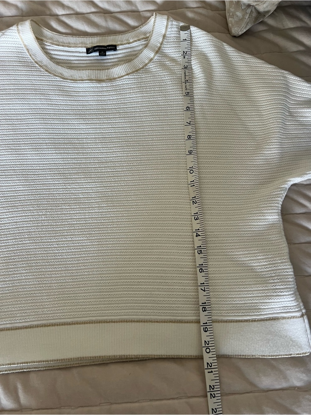 Adrianna Papell Dolman Sleeve Short Sleeve Knit Top with Gold Trim Women’s Med - Picture 9 of 12